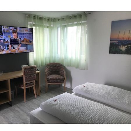 Bodensee Sunshine Zimmer & Apts. Uhldingen-Mühlhofen Екстериор снимка