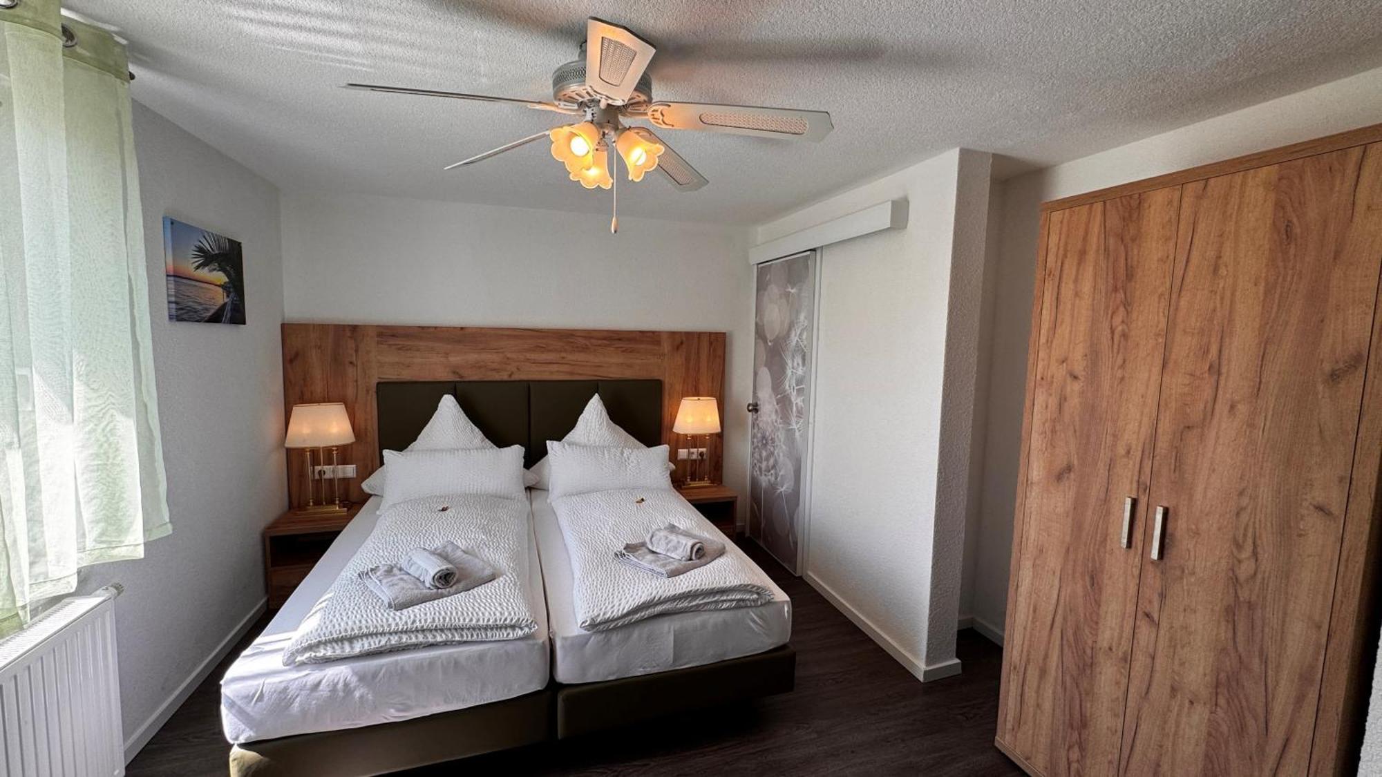 Bodensee Sunshine Zimmer & Apts. Uhldingen-Mühlhofen Екстериор снимка
