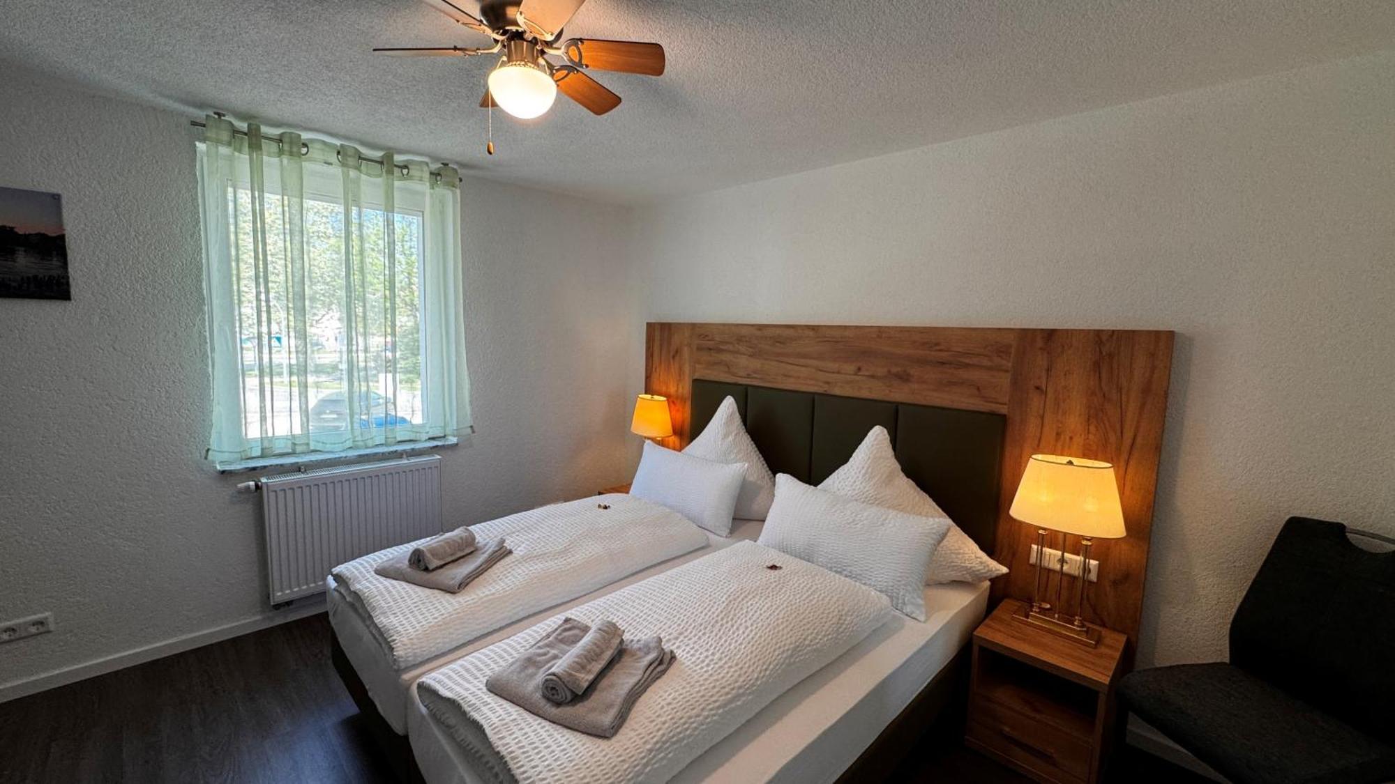 Bodensee Sunshine Zimmer & Apts. Uhldingen-Mühlhofen Екстериор снимка